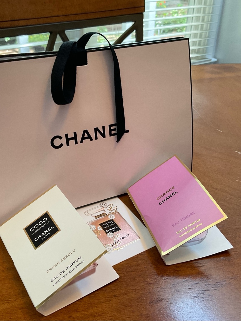 CHANEL Coco Crush Absolu, Chanel Chance , Gift bag AUTHENTIC NWT - Picture 2 of 4